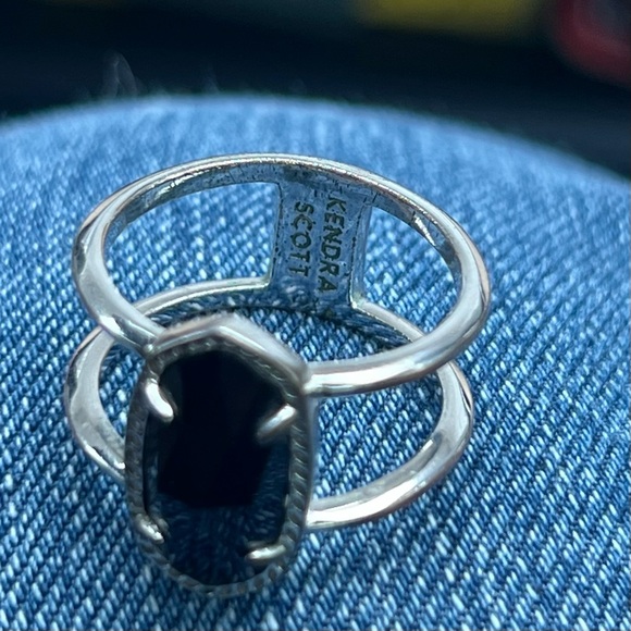 Kendra Scott Black Onyx Ring - Picture 8 of 9